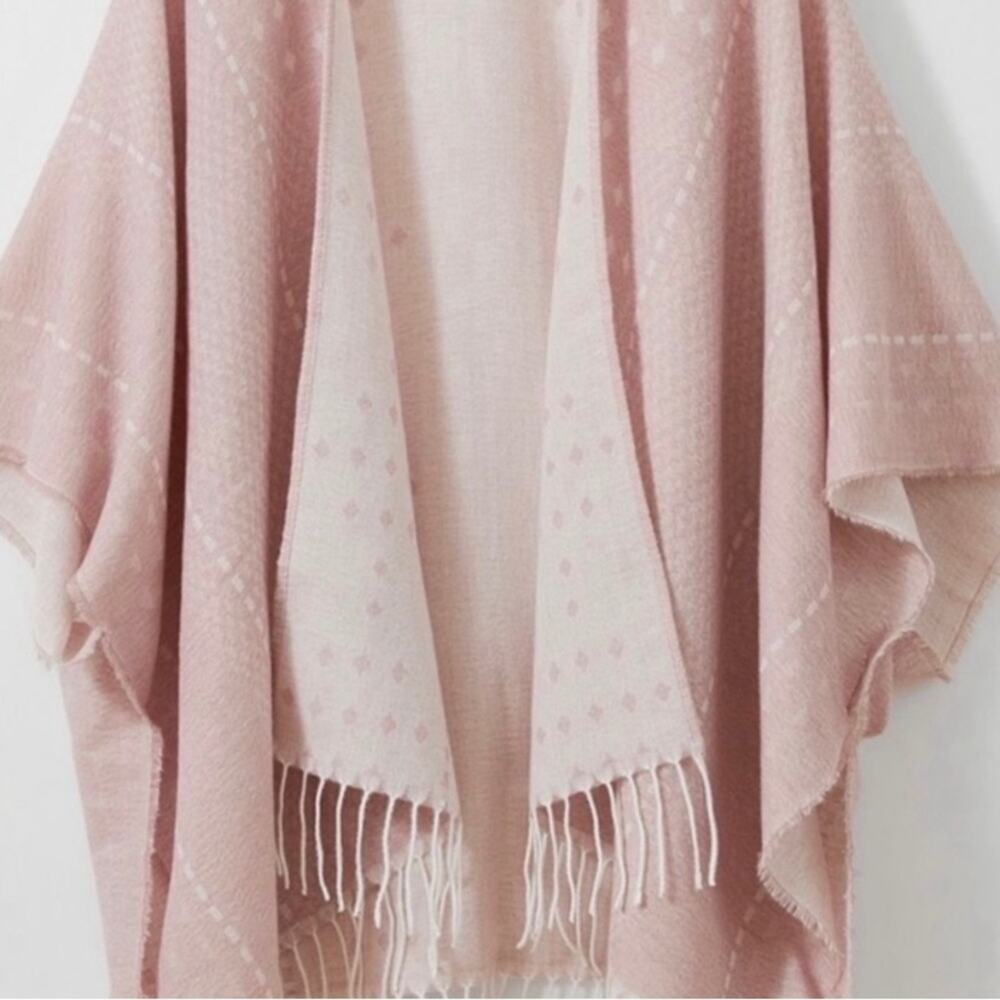 Gentle Fawn Light Blush Pink Fringe Wrap Shawl - Picture 2 of 6